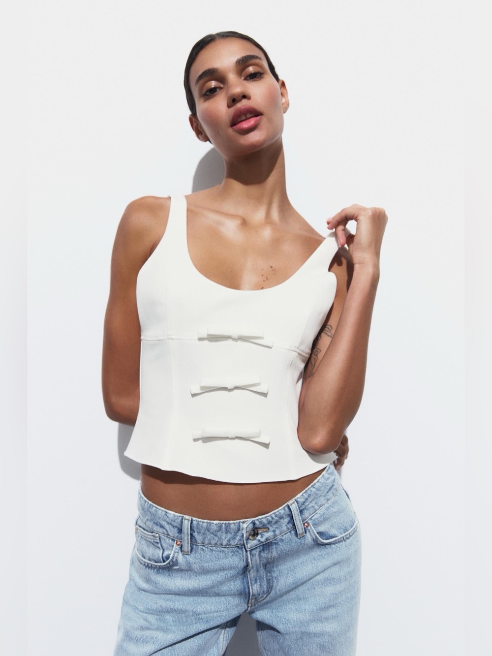Zara Strappy Top with Bows White Structured Crop Tank Size L Coquette